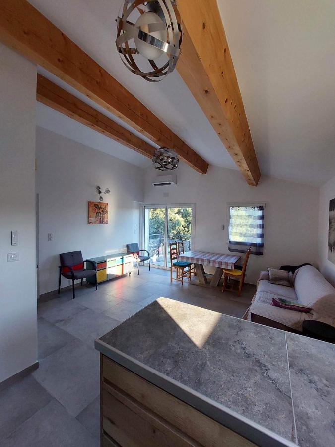 Appartement 50M2 Au Coeur De Sussargues Экстерьер фото